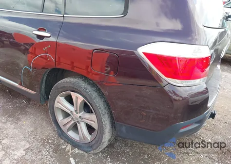 2013 Toyota Highlander Limited V6 z USA, uszkodzony, nr VIN 5TDYK3EH7DS102735